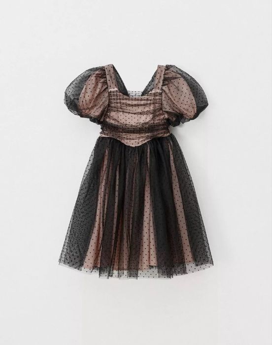 Продам платья на девочку