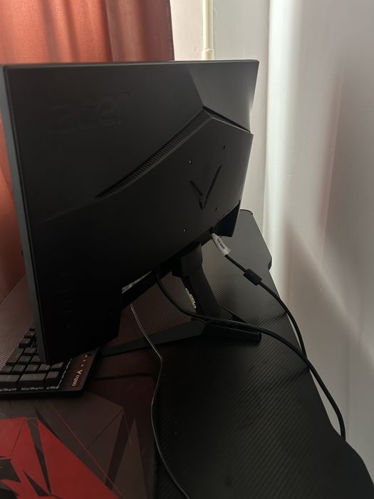 Монитор пк продам