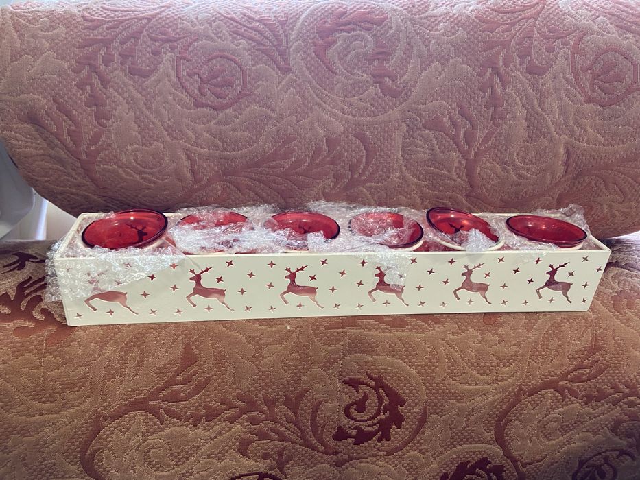 Нов коледен свещник - метал и стъкло, за 6 свещи