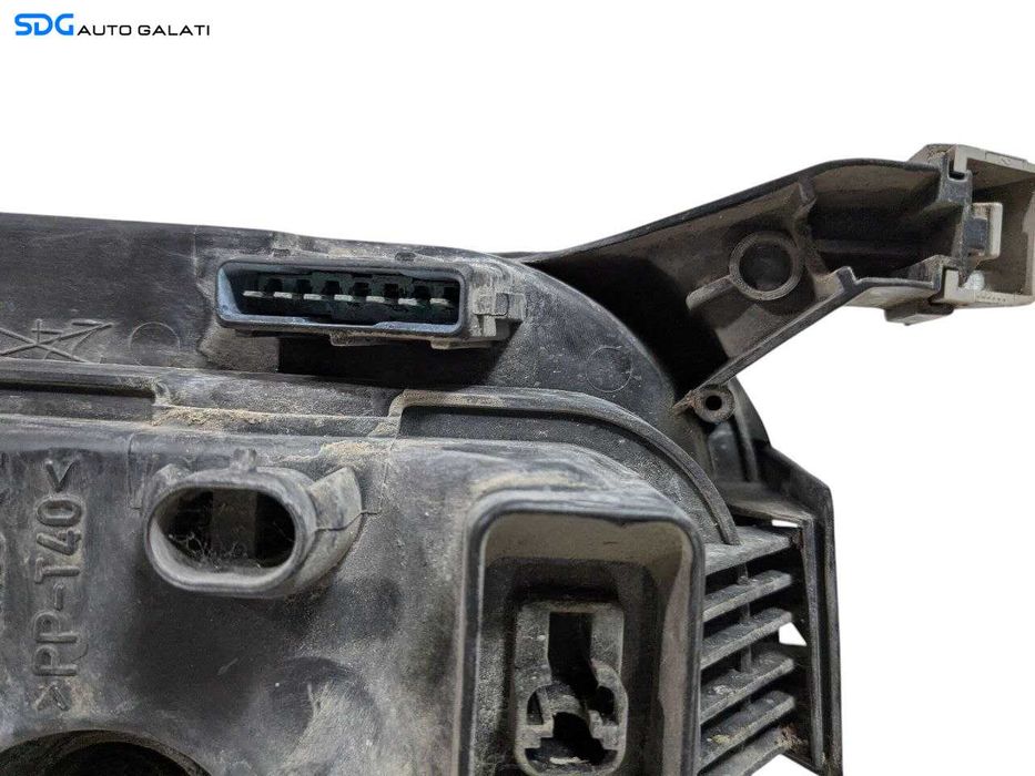 Far Stanga Fiat Punto 1999 - 2012 Cod 89100957 [L6930]