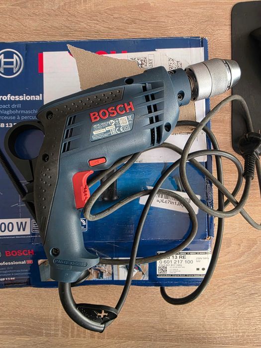 Bormasina de gaurit cu percutie Bosch - masina GSB 13 RE, 600 W, mandrina rapida, 13 mm, turatie reglabila