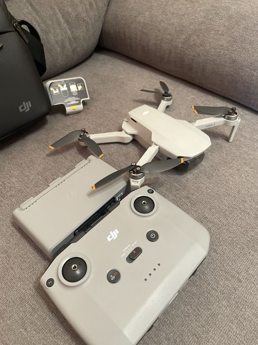 DJI Mini2 Fly More Combo