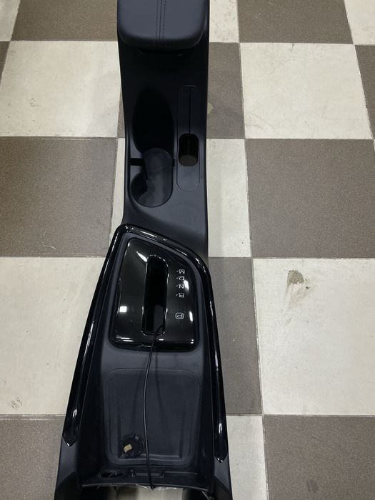 Kobalt uchun mahsus bar