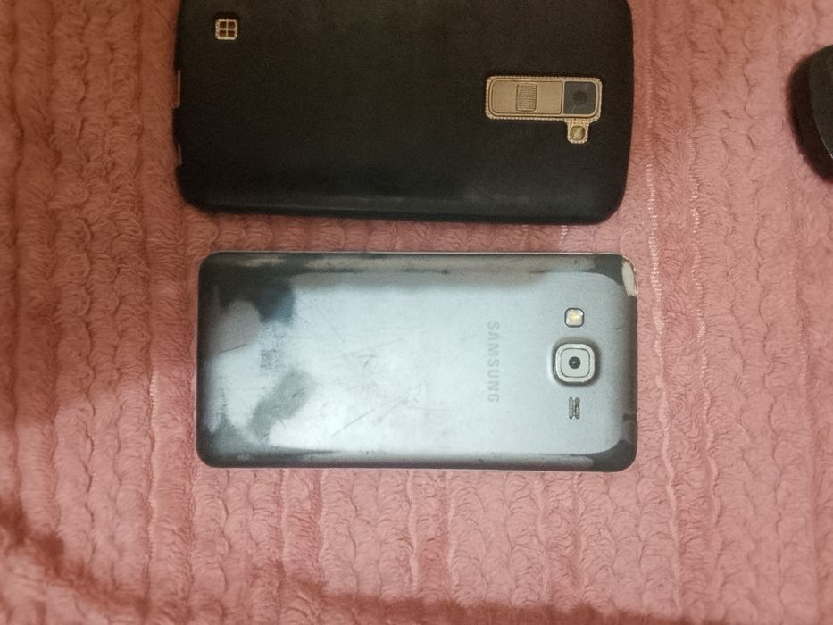 Срочно продам телефон