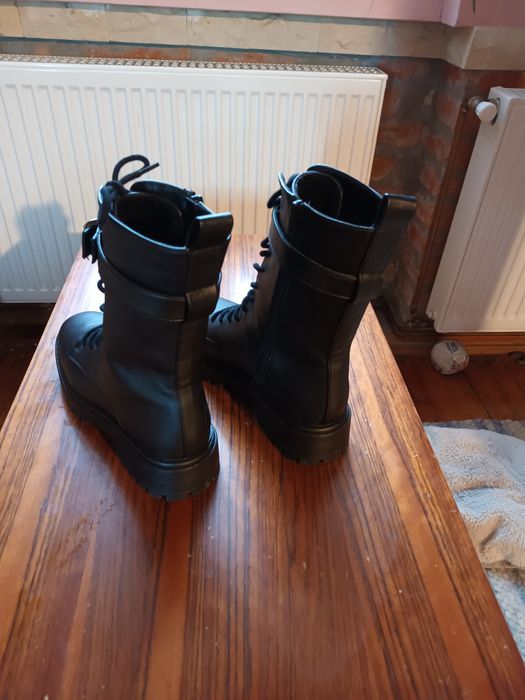 Cizme dama simpla si eleganta!