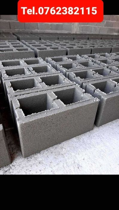 Vând bolțari de fundație și zidărie