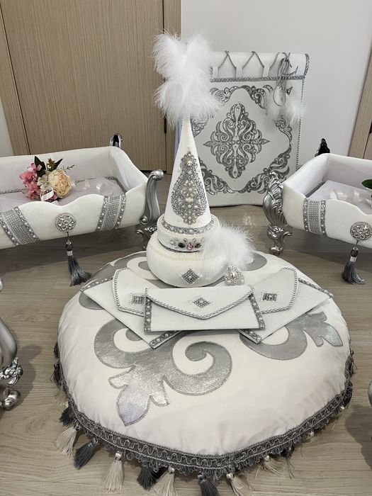 Коржын, Калта на заказ