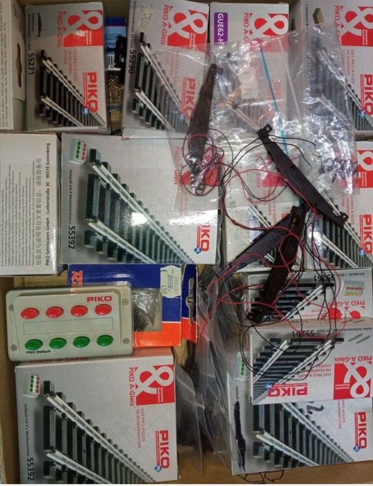 Piko linii macaze diverse componente tren electric