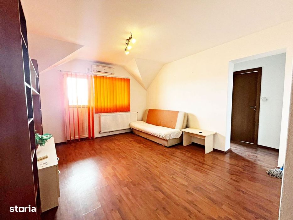Apartament 2 camere de vânzare in zona Rogerius, Oradea