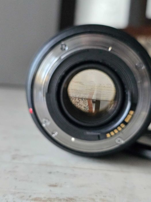 Vand Canon 24-70 f/2.8 var II - stare excelenta