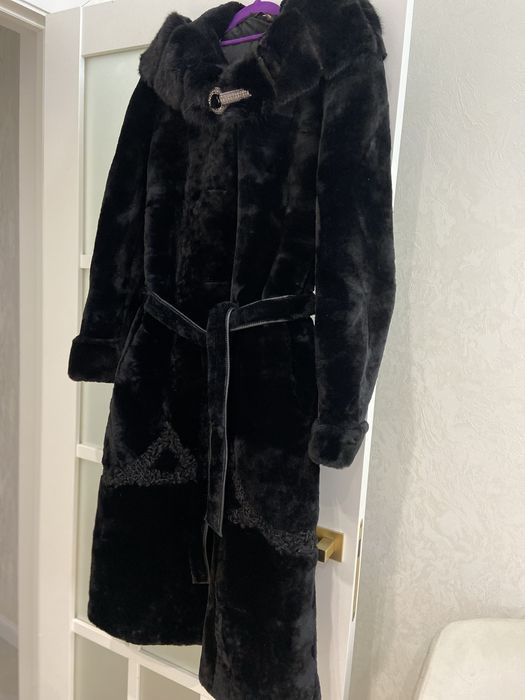 Шуба мутоновая длинная