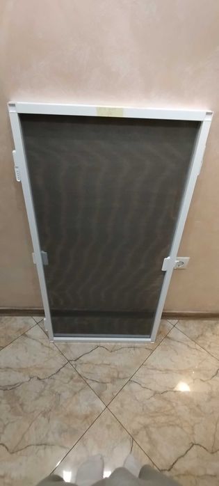 Комарник 2 бр. чисто нови