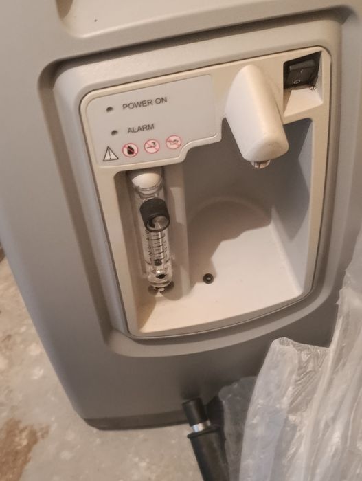 Продавам  комплект