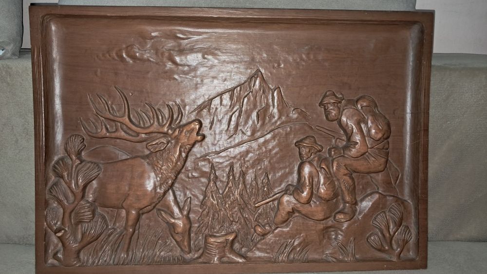 Tablou sculptat in lemn