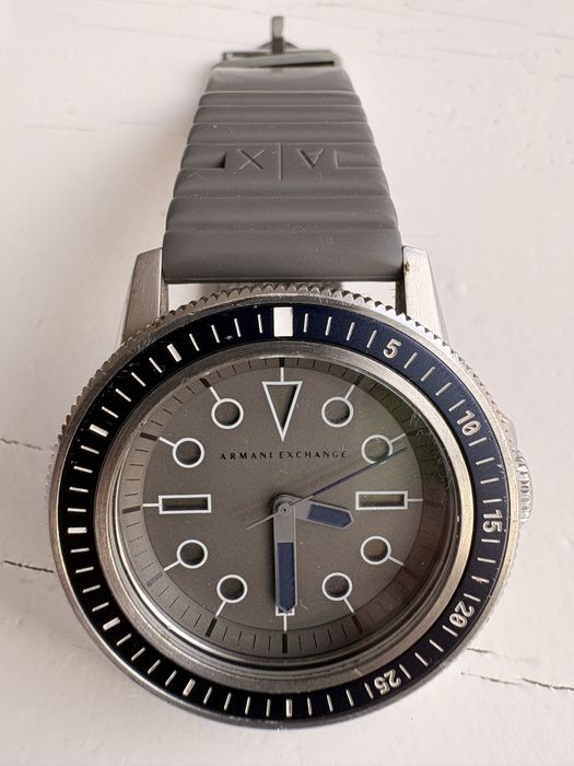 Часовник Armani Exchange