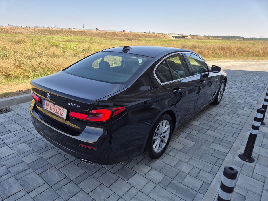 BMW Seria 5 2022 — imagine 5