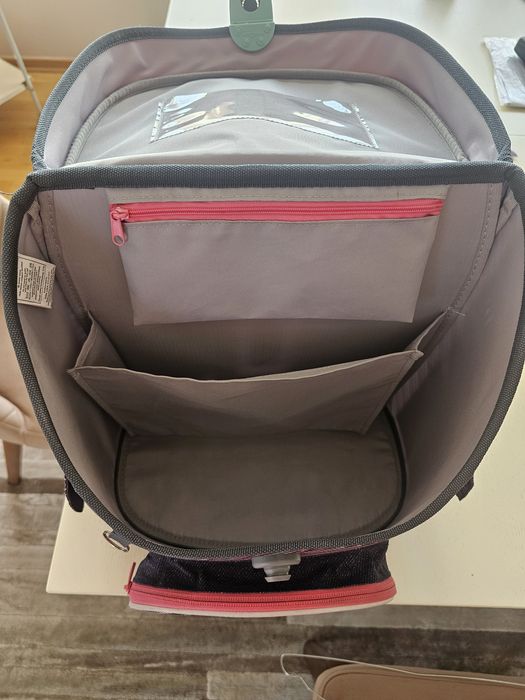 Ученическа раница Ars Una Think Pink - Compact.