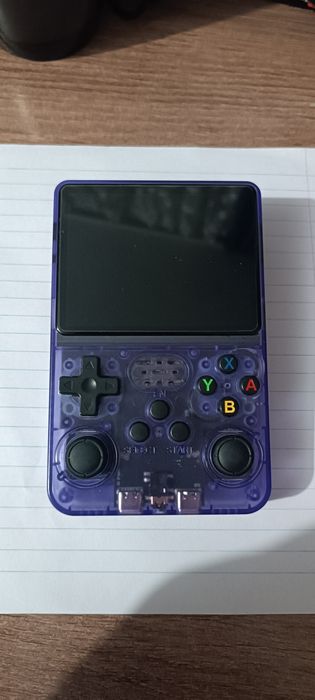 Игровая приставка R36s