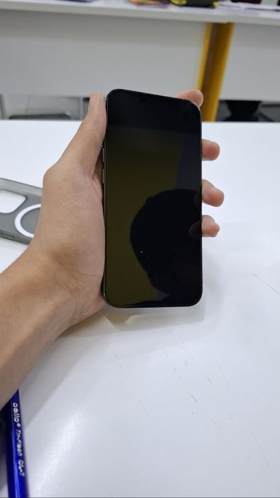 Iphone 13 pro 77% KH/A