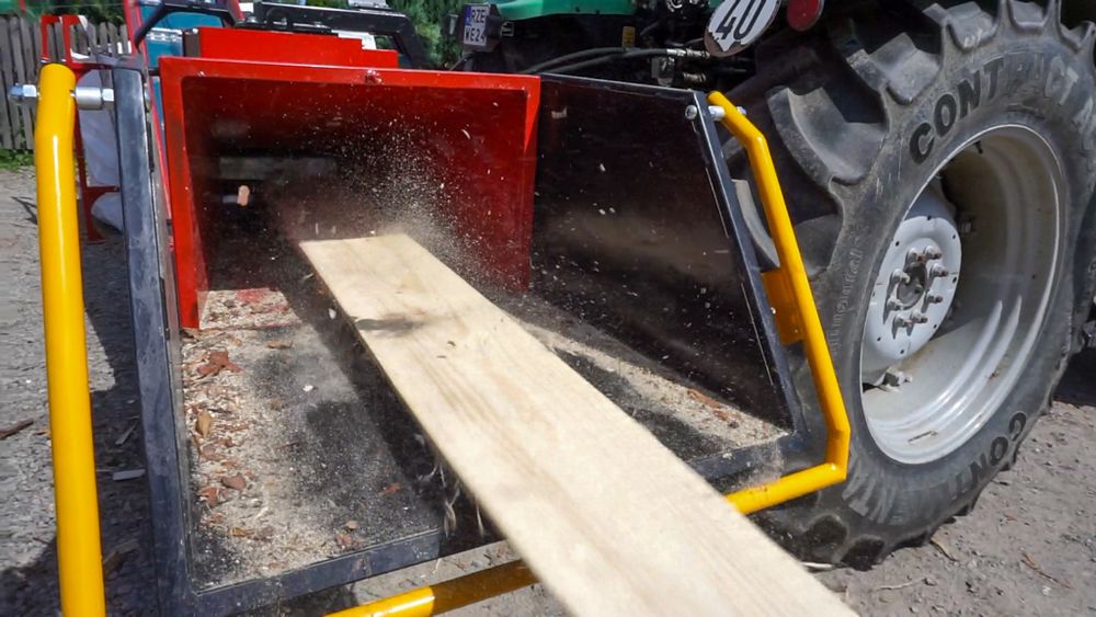 Tocător crengi RP 200 Bandă rulantă SUPER