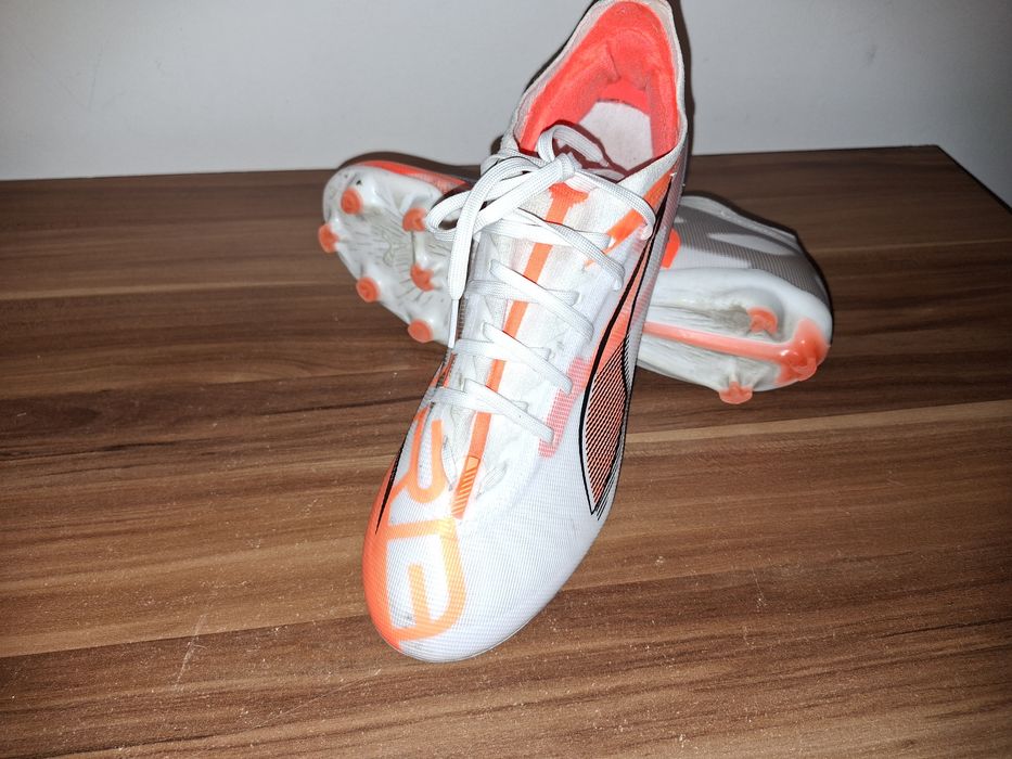 Ghete fotbal Puma Ultra Gripcontrol