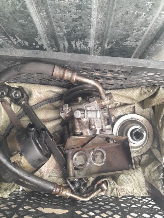 Продам гур насос