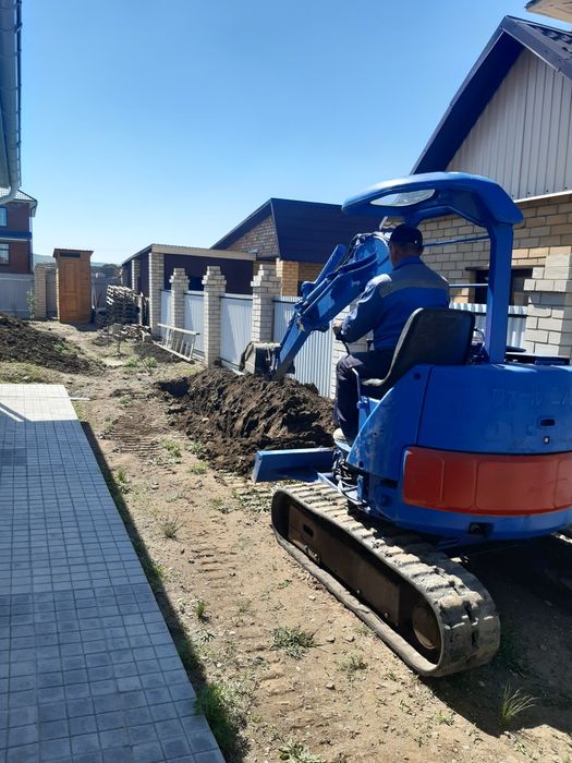 Продам миниэкскаватор Komatsu pc28uu2