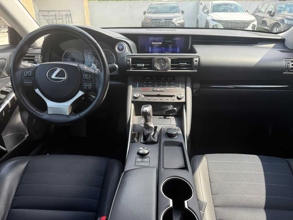 Lexus IS 300h Executive Hybrid 2020 108.000km Garantie Hibrid