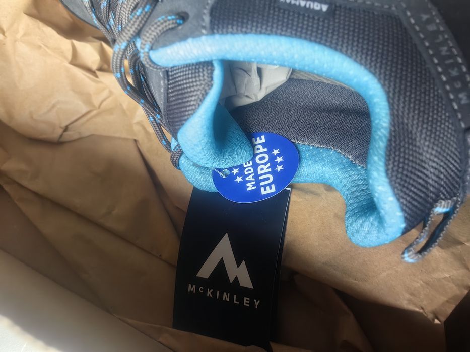 100% непромокаеми . Унисекс спортни маратонки mckinley