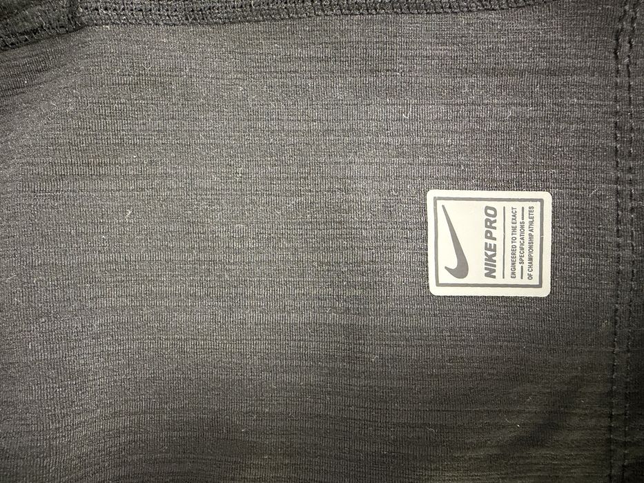Nike Pro Therma-FIT Hood - нова маска за ски колело и много други