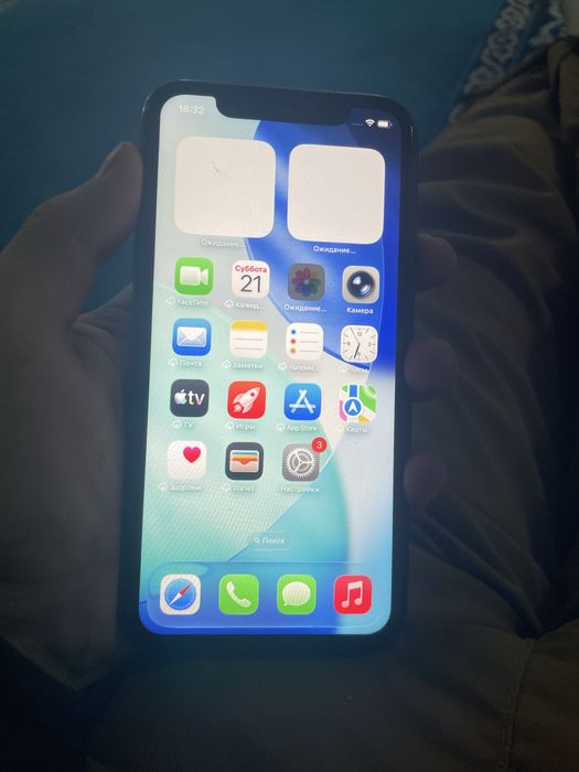 Продам Айфон 11 128gb