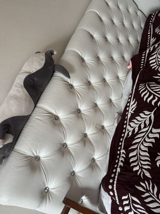 Продам Двухспальную кровать