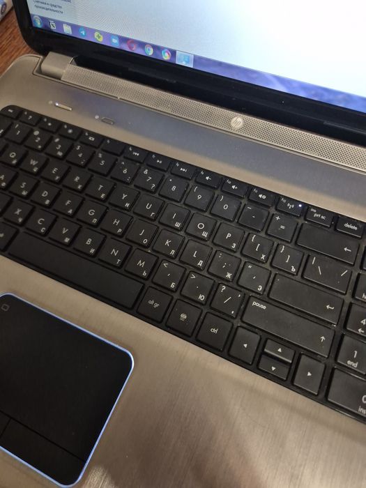Ноутбук HP Pavillion dv7