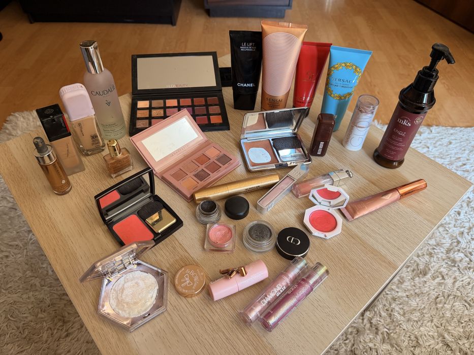 Лот козметика Fenty Huda Armani Dior Natasha Denona Sensai Chanel