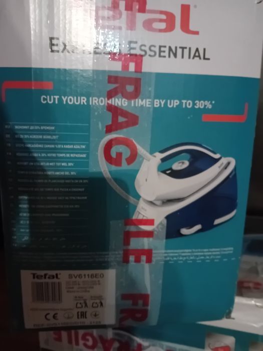 Vând stație călcat TEFAL SV 6116E0
