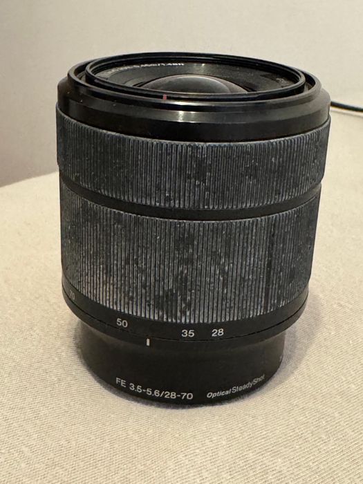 Obiectiv Sony FE 28-70mm F3.5-5.6 OSS Full Frame E-Mount