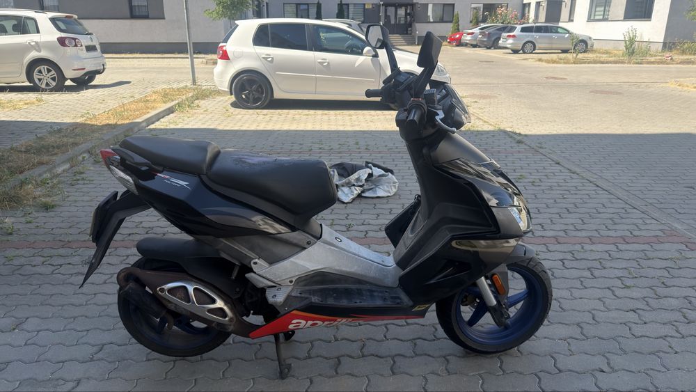 Scuter Aprilia SR 50