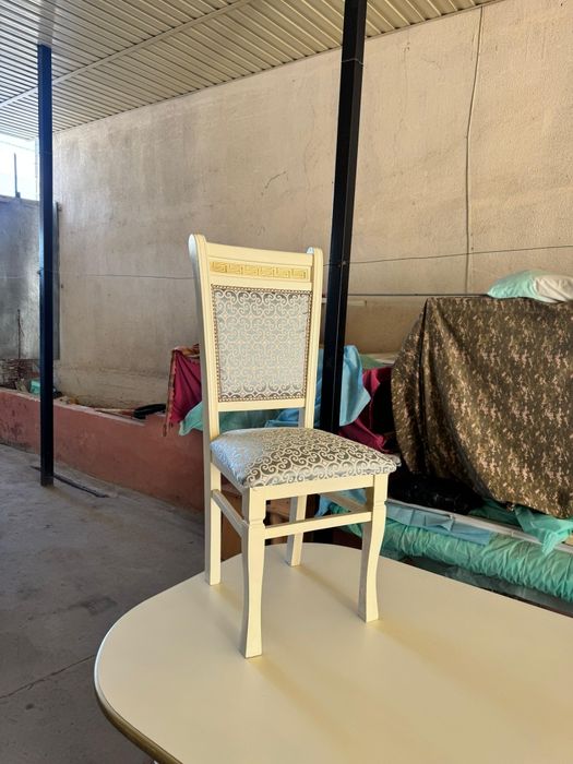 Стол, стулья. Шымкент