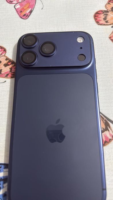 Айфон 17 про макс