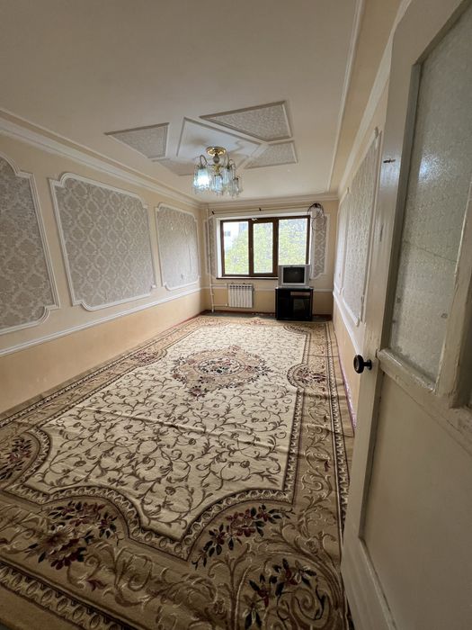 Ноҳол ресторанини орқасида  учинчи этаж уч хона