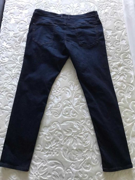 Vand blugi originali cu elastan_marimea 56