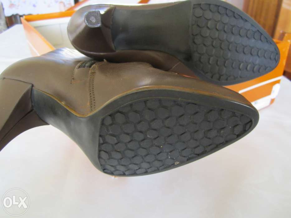 Cizme piele, nr. 35, noi, maro inchis + bonus+ Livrare Gratuita*