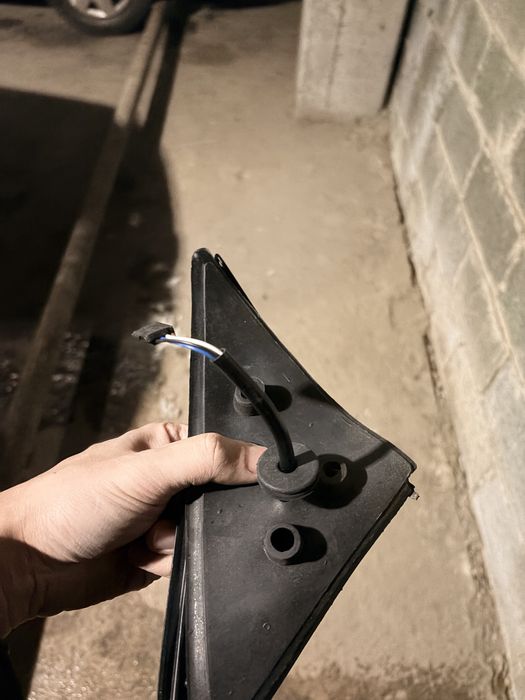 Продам м зеркало е36 седан правое новое