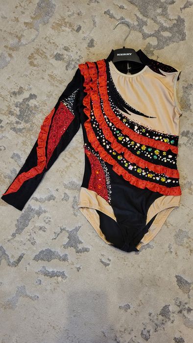 Гимнастический купальник