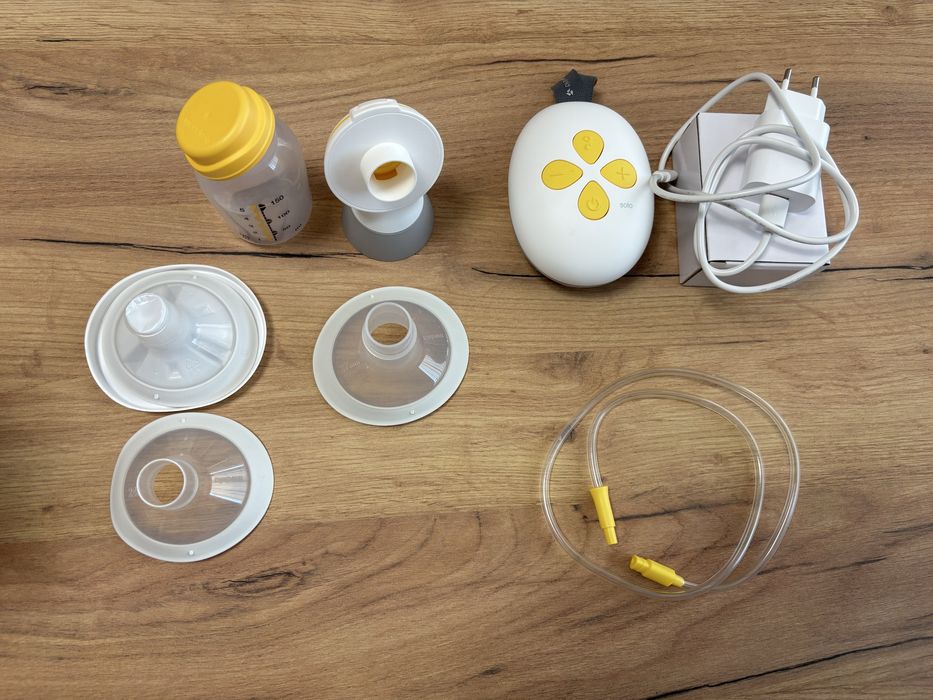 Единична електрическа помпа за кърма Medela Solo