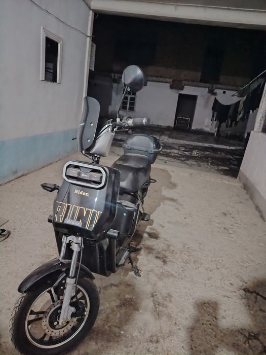 Skuter redix sotilad