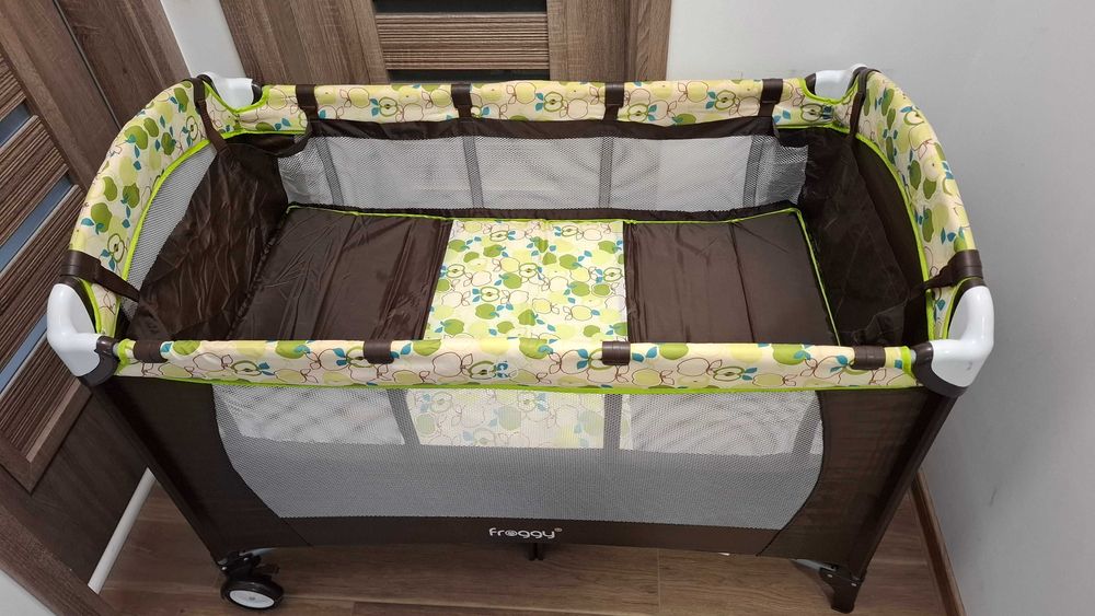 Pat copil sau bebelus mobil + saltea extra