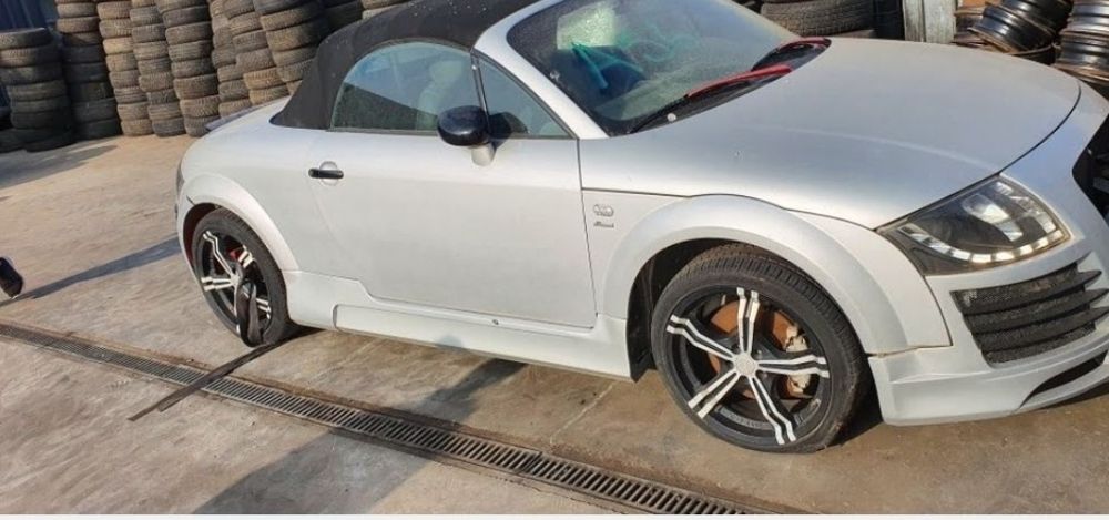 Piese auto pentru Audi TT 2001 mk1 1.8 benzină