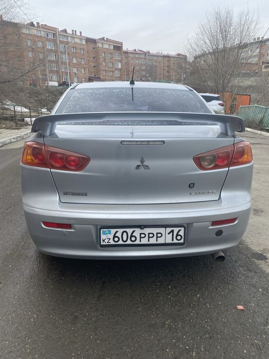 Продам Mitsubishi LANCER