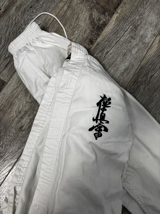 Кимоно для каратэ киокушинкай